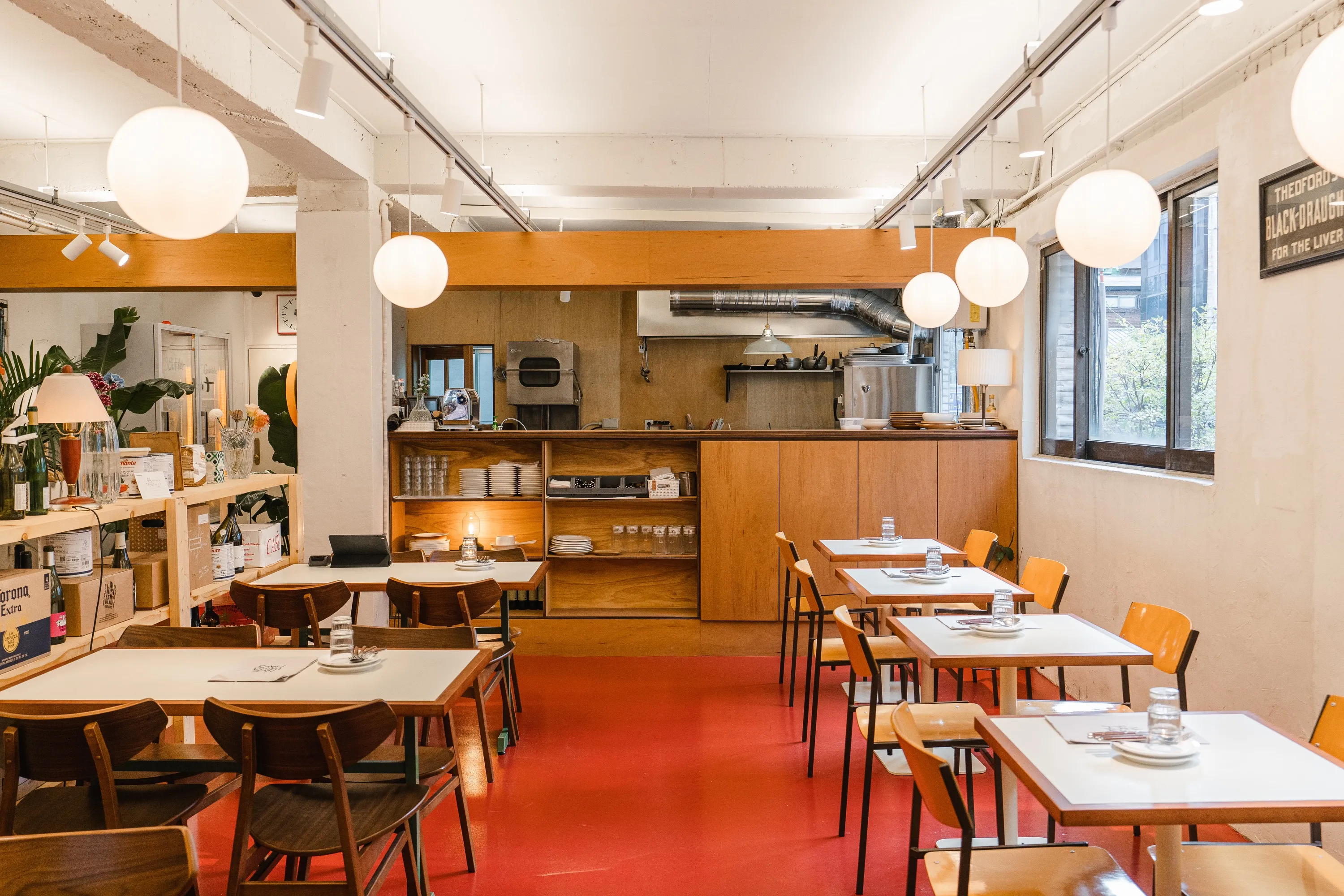 Nue Pasta Haus, pasta and wine bar in Chungmuro, Seoul, photo 11